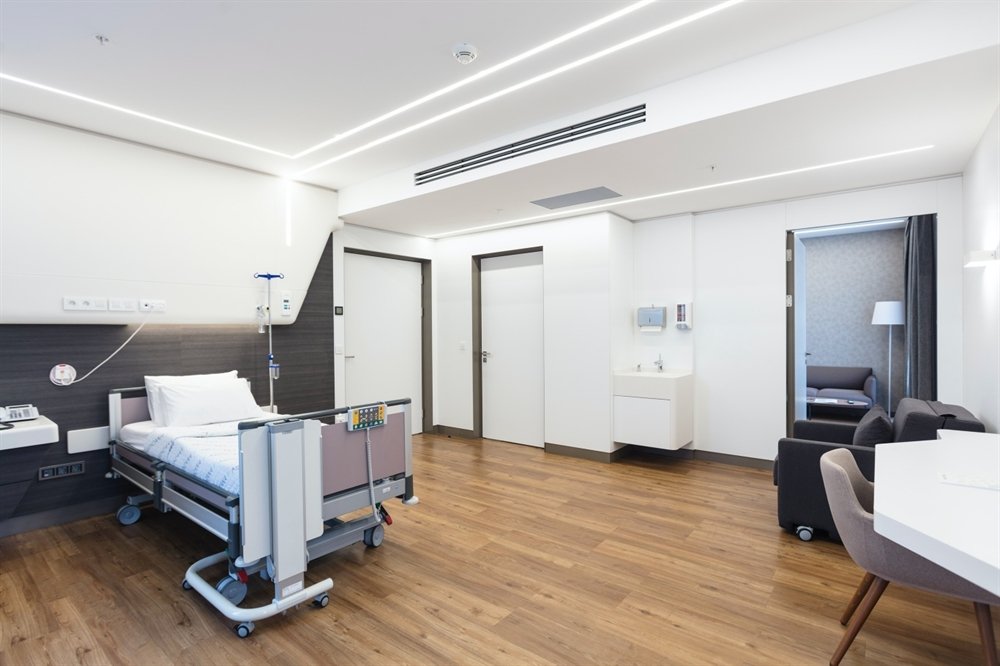 Patient suite at Medicana Kadıköy Hospital